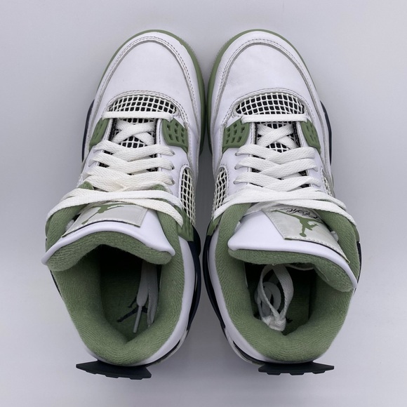 Nike Jordan 4 Retro Seafoam Women's Sneakers Shoes    -    Size:  7.5 - Picture 10 of 14